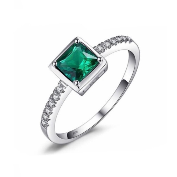 Jewelry - 0.53ct Princess Cut Emerald Ring